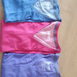 Nike Women's Dri Fit shirts- New